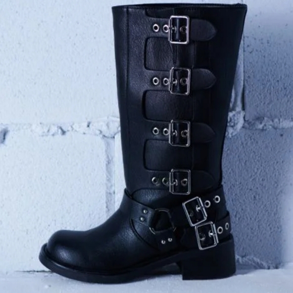 Buckled up riding bootie - Picture 2 of 9